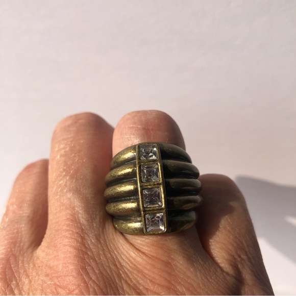 LIA SOPHIA Diverge Chunky Matte Gold Cut Crystals Ring Size 7 - Picture 9 of 9